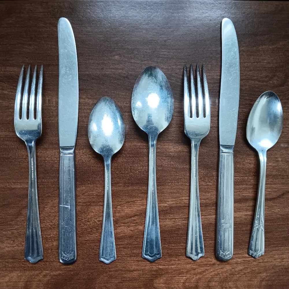 Vintage Wallace Silver 1933 Lenox Silverplated Deerfield Silverware 7 Pc. Set